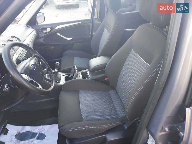 Минивэн Ford S-Max 2012 в Ивано-Франковске