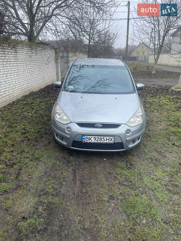 Минивэн Ford S-Max 2006 в Ровно фото Минивэн Ford S-Max 2006 в Ровно