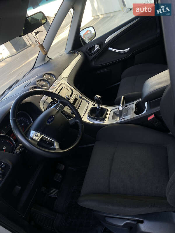 Минивэн Ford S-Max 2008 в Луцке