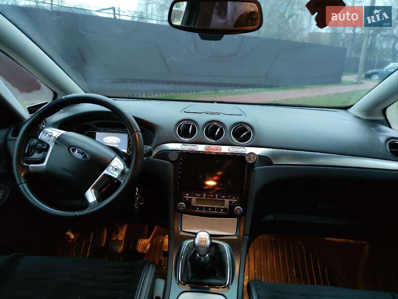 Минивэн Ford S-Max 2006 в Ивано-Франковске