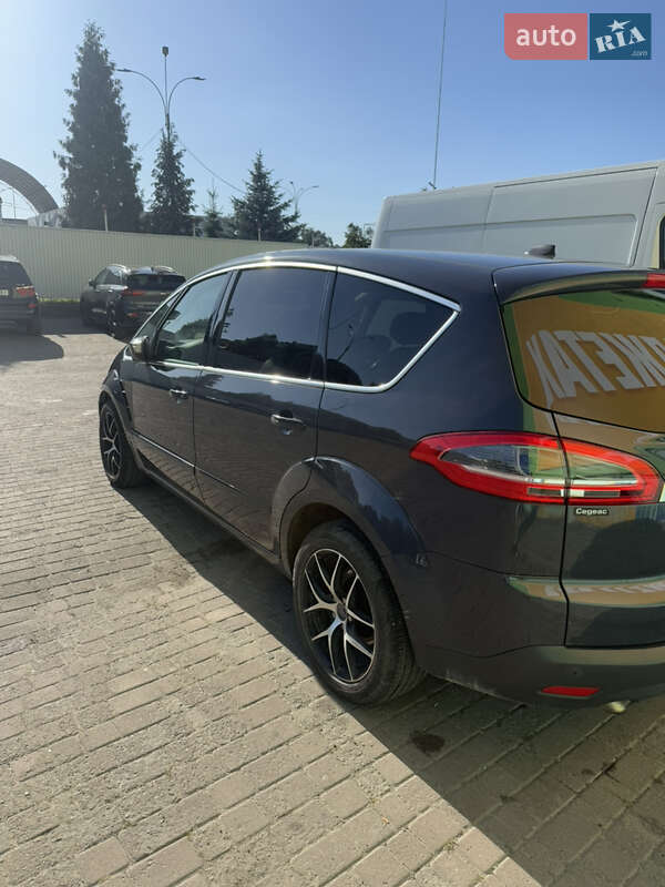 Мінівен Ford S-Max 2013 в Івано-Франківську