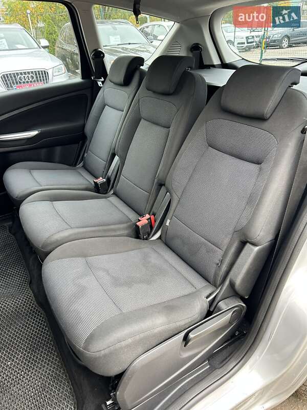 Минивэн Ford S-Max 2009 в Сумах