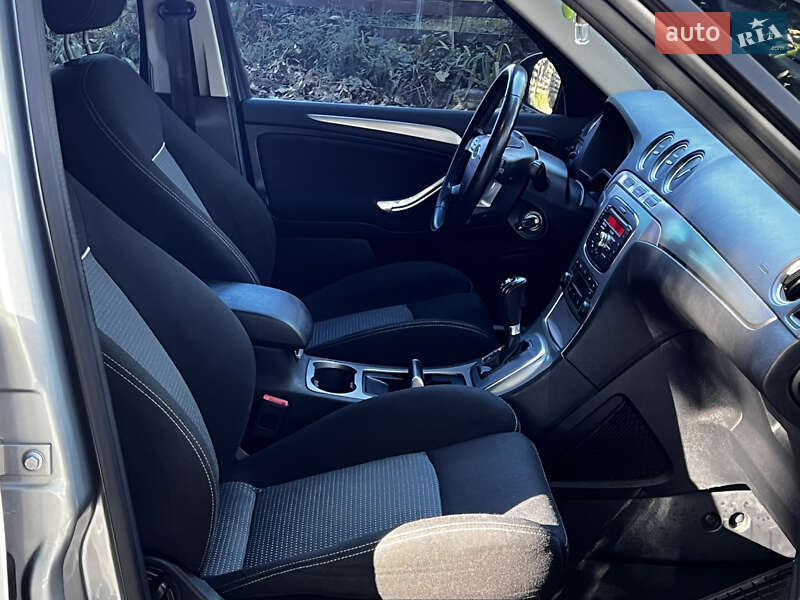 Минивэн Ford S-Max 2013 в Киеве