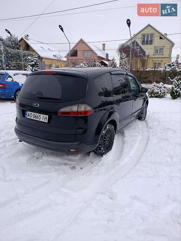 Минивэн Ford S-Max 2010 в Ужгороде