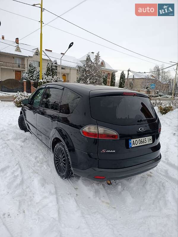 Минивэн Ford S-Max 2010 в Ужгороде