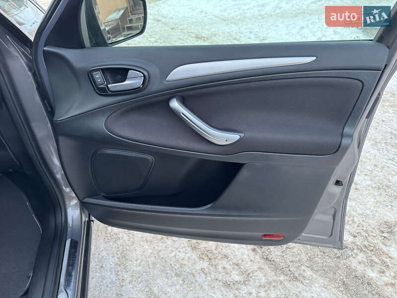 Минивэн Ford S-Max 2014 в Коломые