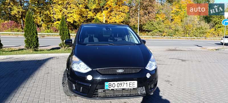 Ford S-Max 2010 Ford S-Max 2010