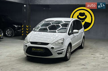 Минивэн Ford S-Max 2013 в Черновцах