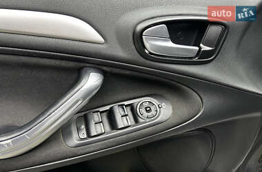 Минивэн Ford S-Max 2013 в Черновцах