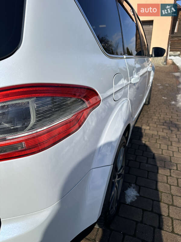 Минивэн Ford S-Max 2011 в Ивано-Франковске