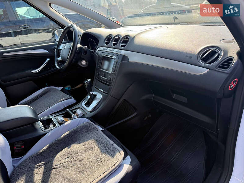 Минивэн Ford S-Max 2013 в Коломые