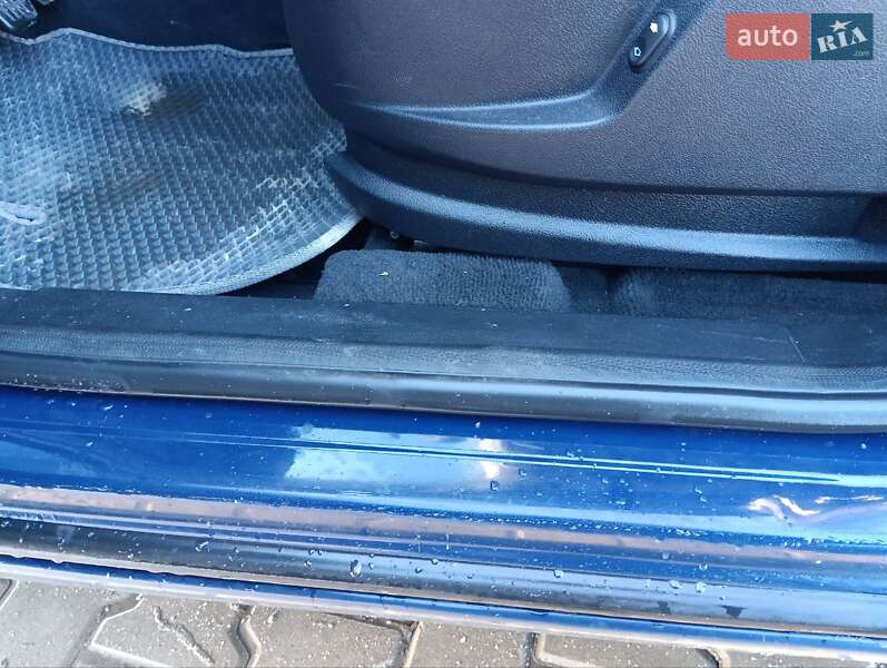 Минивэн Ford S-Max 2011 в Тульчине