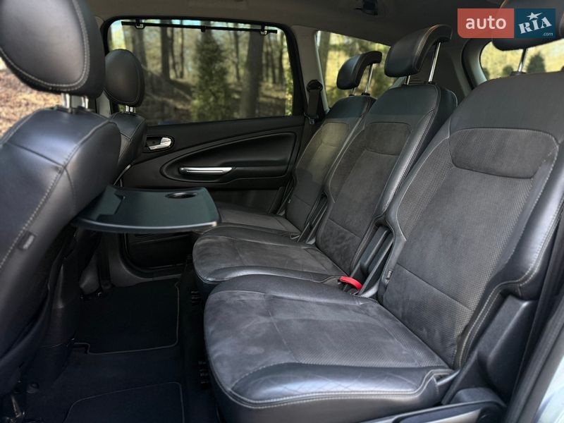 Мінівен Ford S-Max 2009 в Дрогобичі