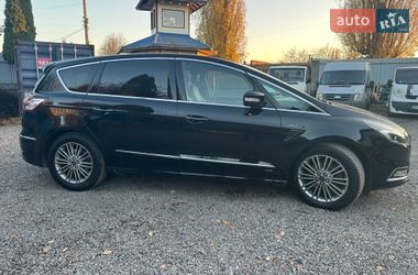 Минивэн Ford S-Max 2017 в Ужгороде