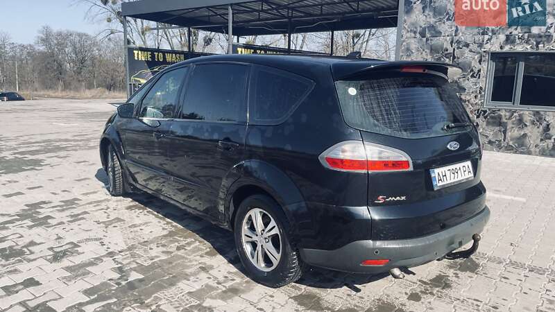 Минивэн Ford S-Max 2008 в Светловодске