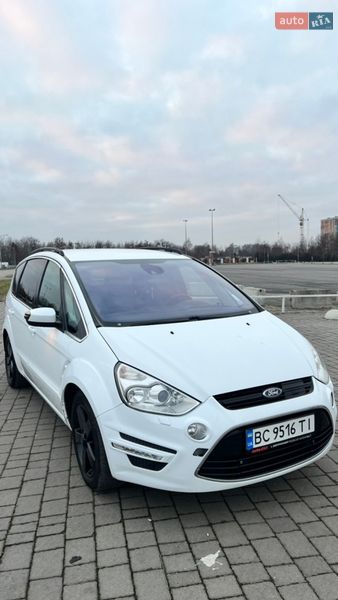 Ford S-Max 2012