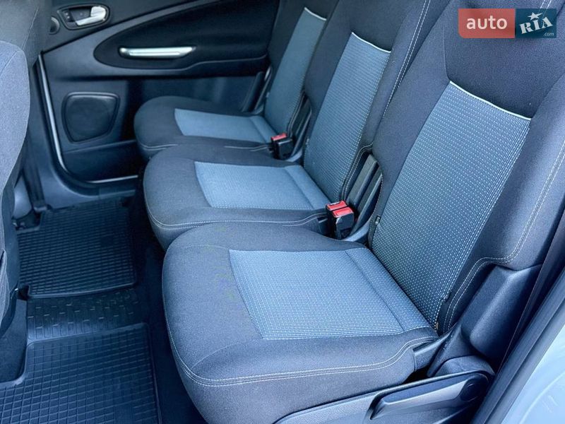 Минивэн Ford S-Max 2013 в Одессе