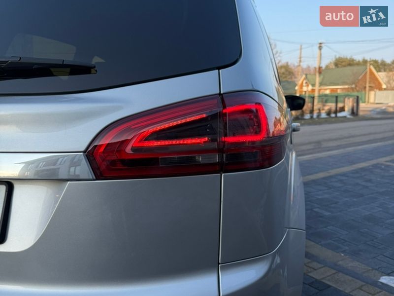 Мінівен Ford S-Max 2013 в Ковелі