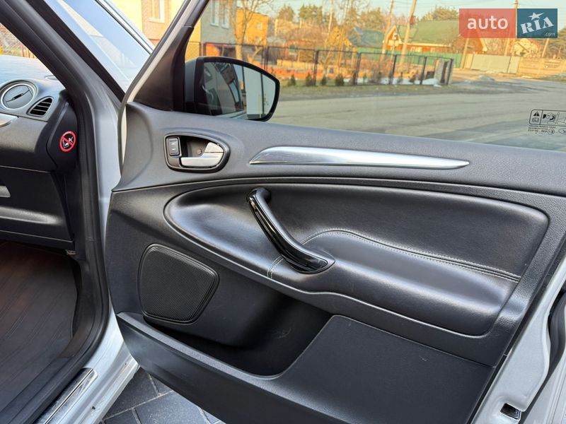 Мінівен Ford S-Max 2013 в Ковелі