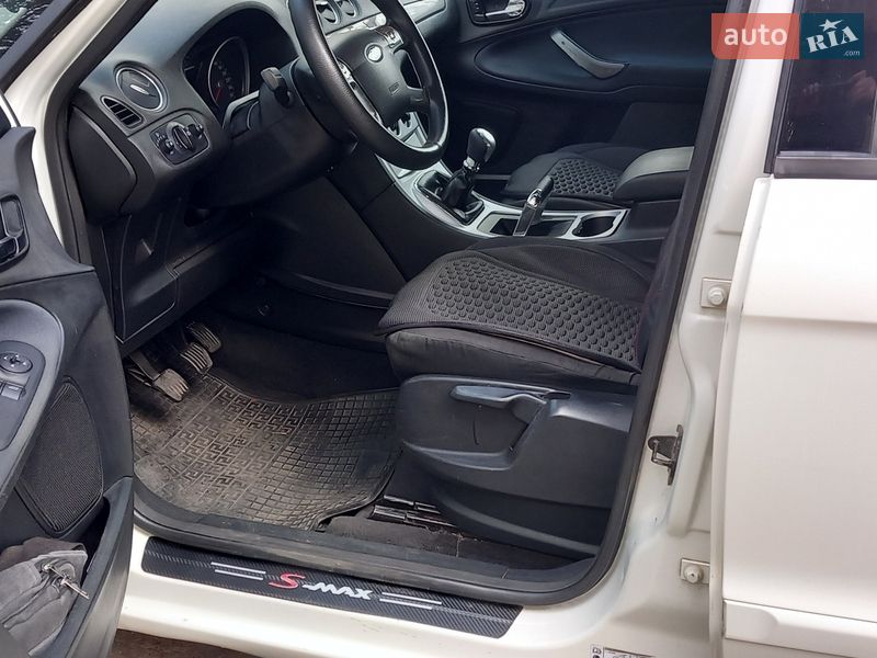 Минивэн Ford S-Max 2007 в Черкассах
