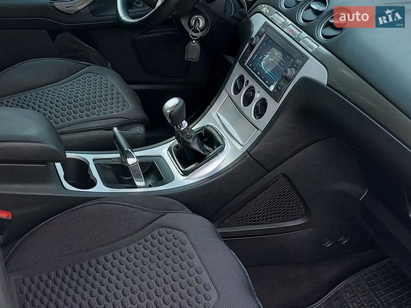 Минивэн Ford S-Max 2007 в Черкассах