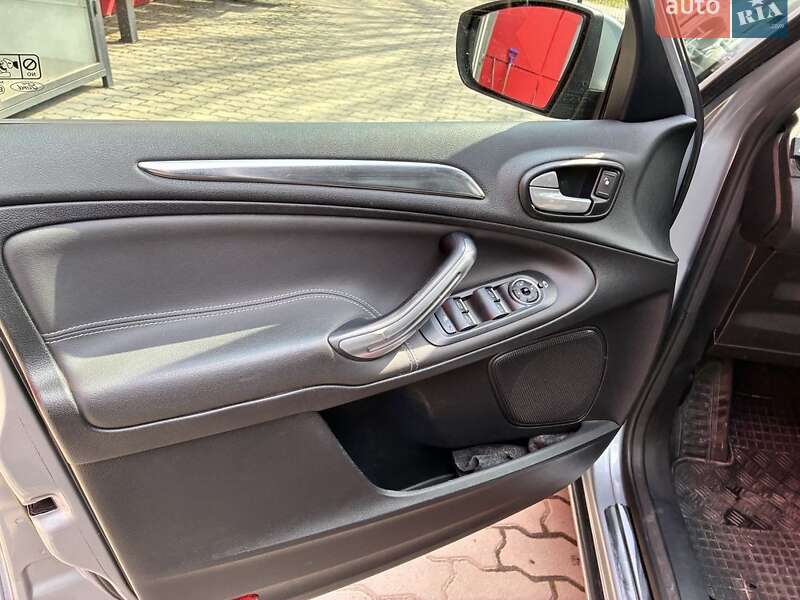 Мінівен Ford S-Max 2014 в Калуші