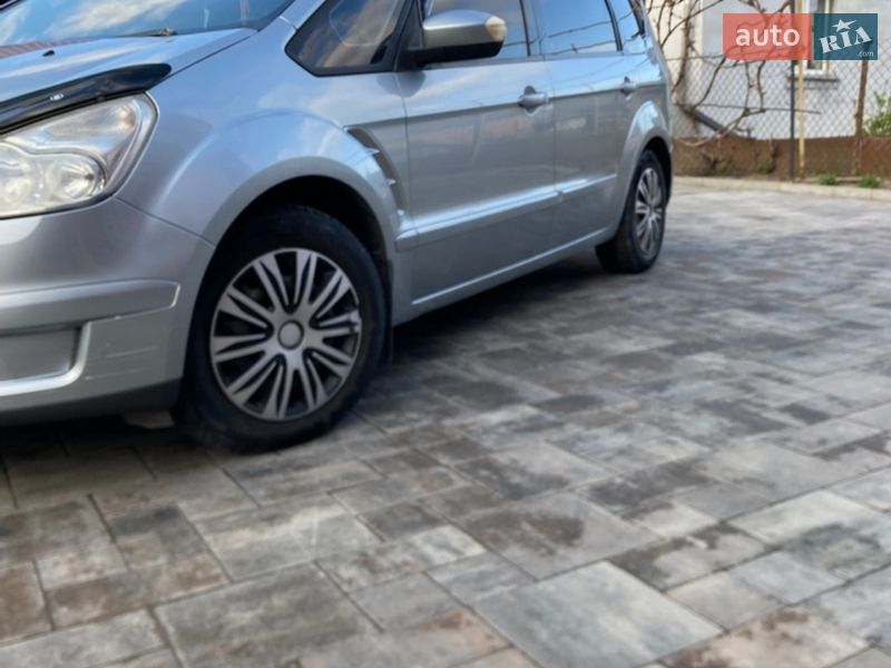 Минивэн Ford S-Max 2008 в Сокале