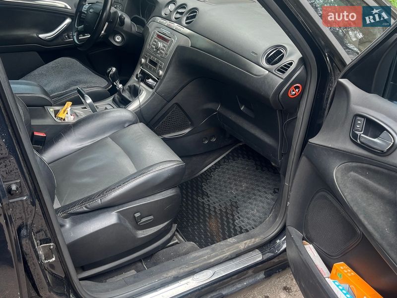 Минивэн Ford S-Max 2008 в Житомире