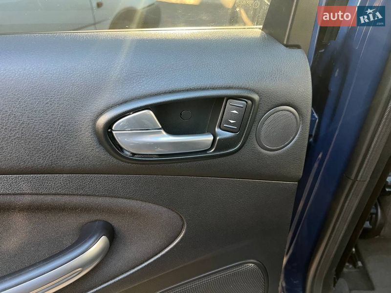 Минивэн Ford S-Max 2011 в Тульчине