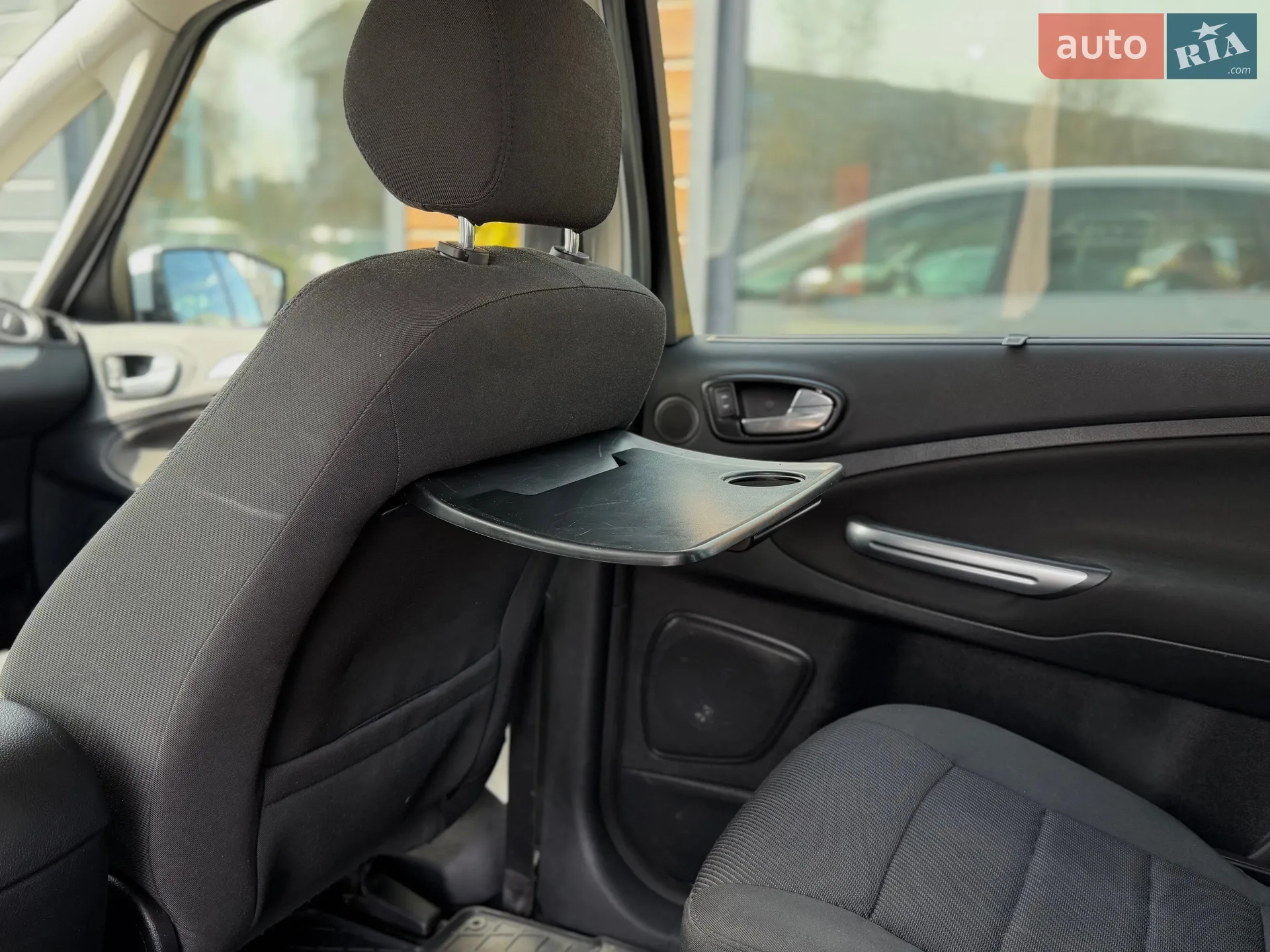 2011 Ford S-MAX - мініатюра 48