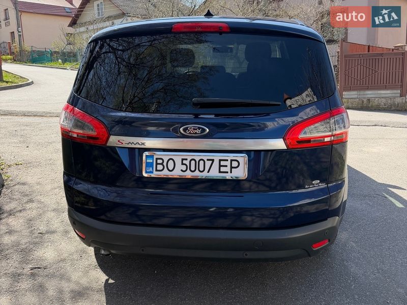 Ford S-Max 2011