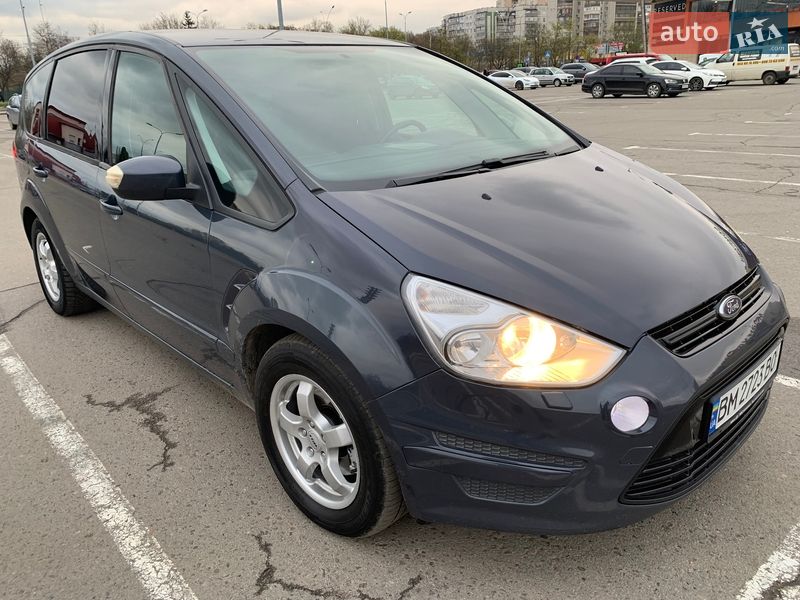 Минивэн Ford S-Max 2011 в Сумах