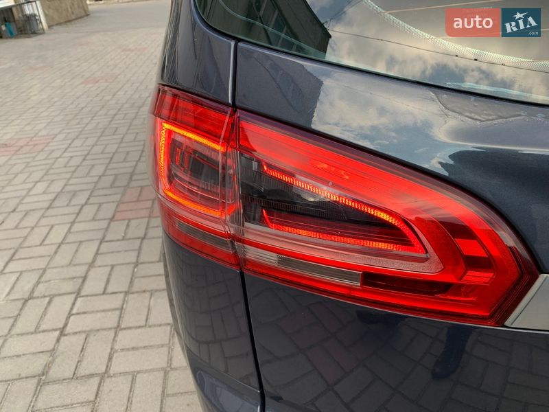 Минивэн Ford S-Max 2011 в Сумах
