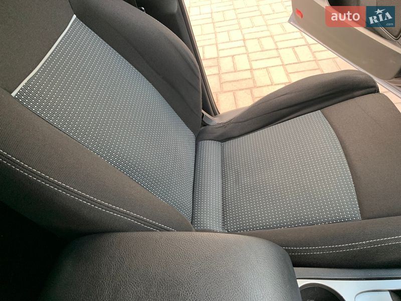 Минивэн Ford S-Max 2011 в Сумах