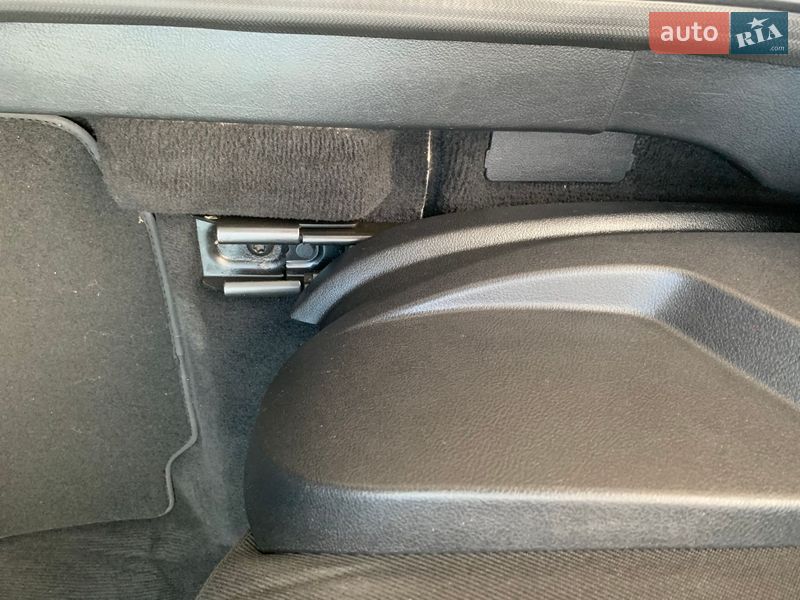 Минивэн Ford S-Max 2011 в Сумах