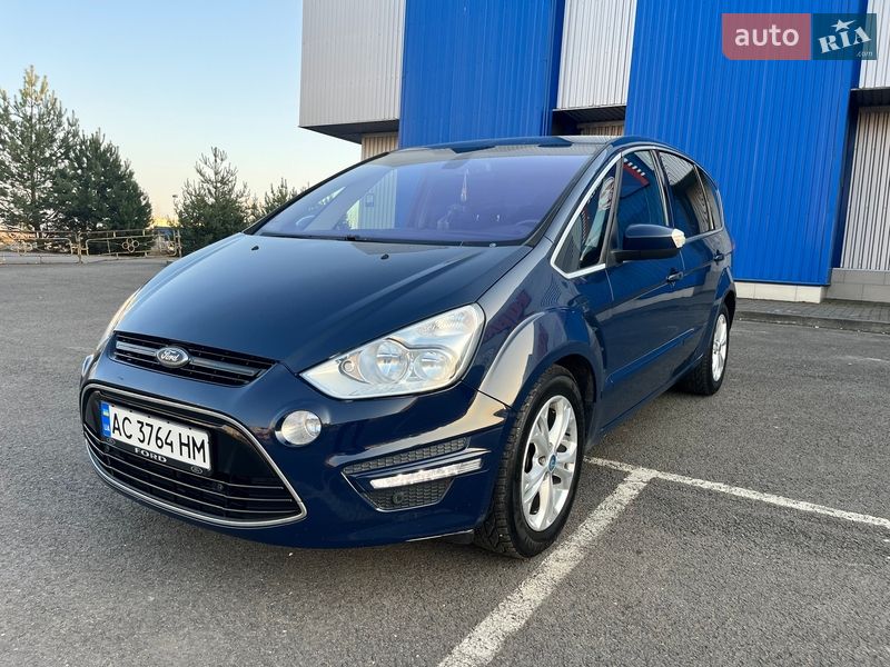 Ford S-Max 2011