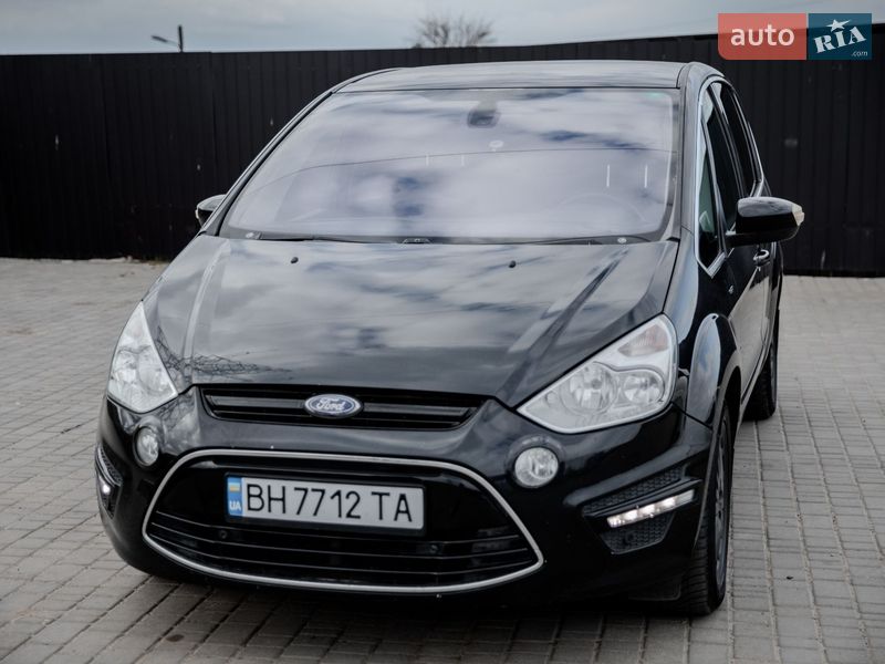 Ford S-Max 2011