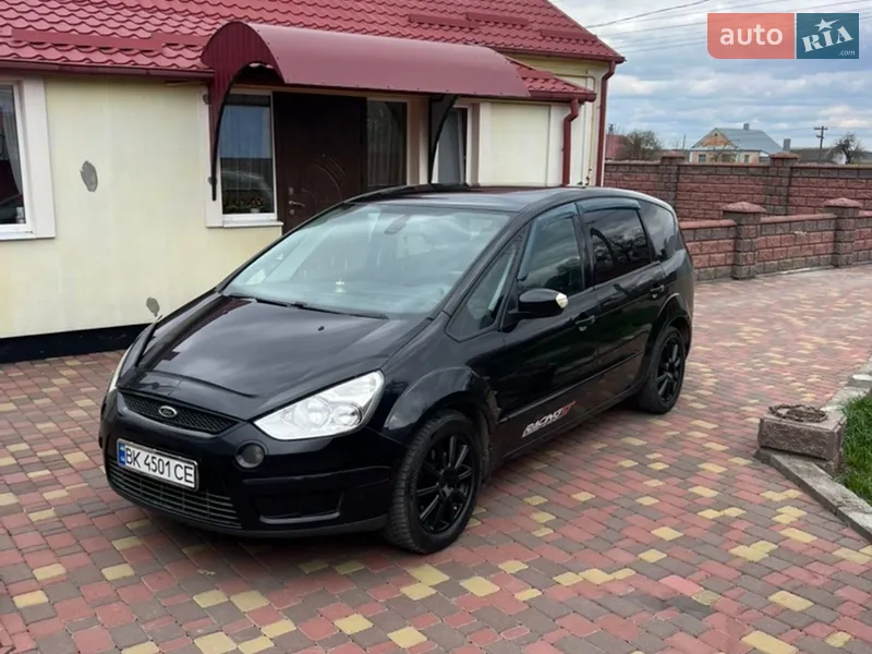 Ford S-Max