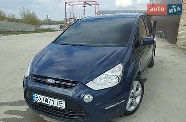 Минивэн Ford S-Max 2013 в Городке