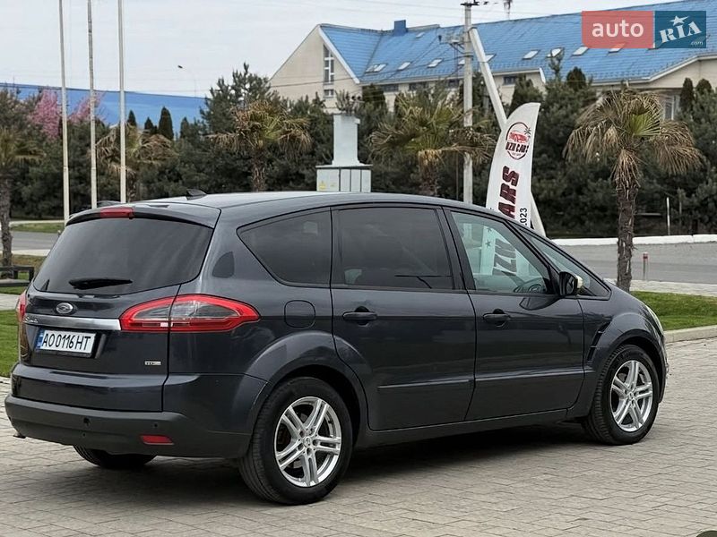 Минивэн Ford S-Max 2010 в Ужгороде