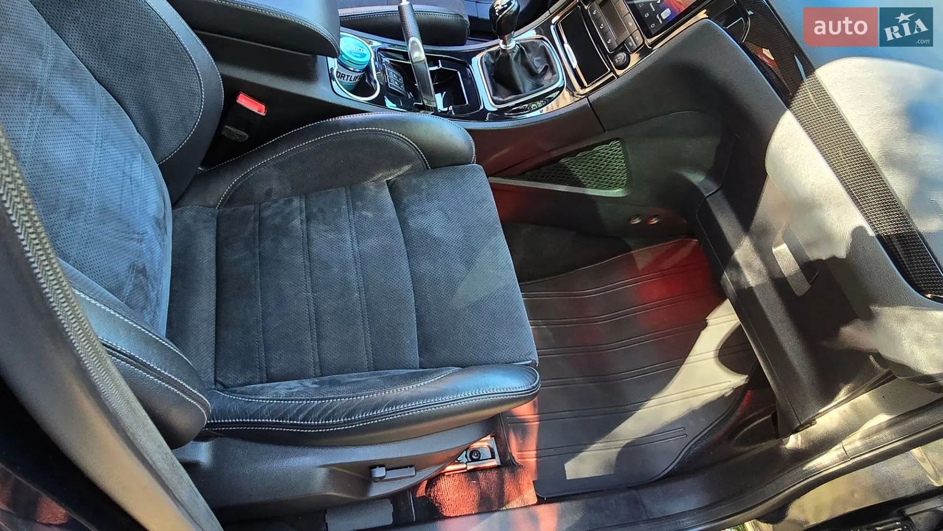 2011 Ford S-MAX - мініатюра 18