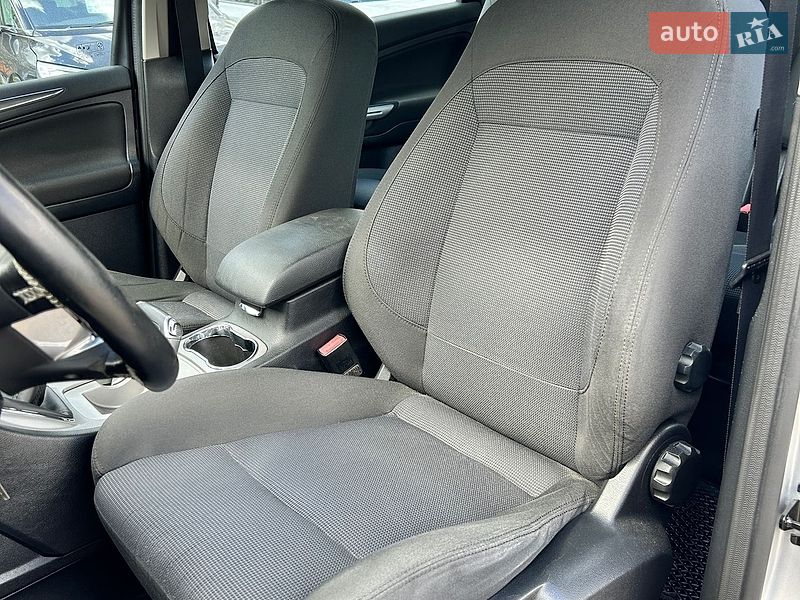 Минивэн Ford S-Max 2009 в Сумах