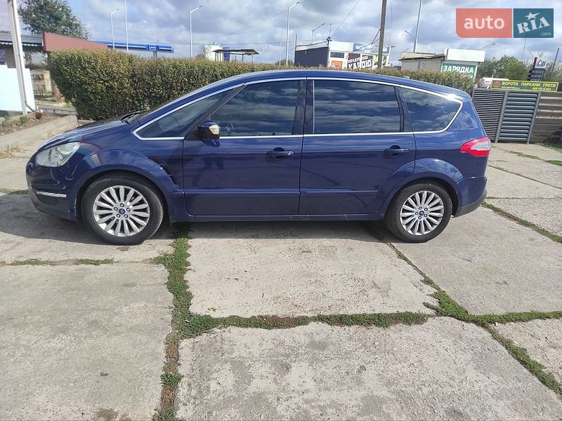 Минивэн Ford S-Max 2011 в Коблеве