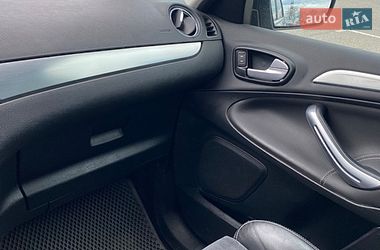 Мінівен Ford S-Max 2014 в Южному