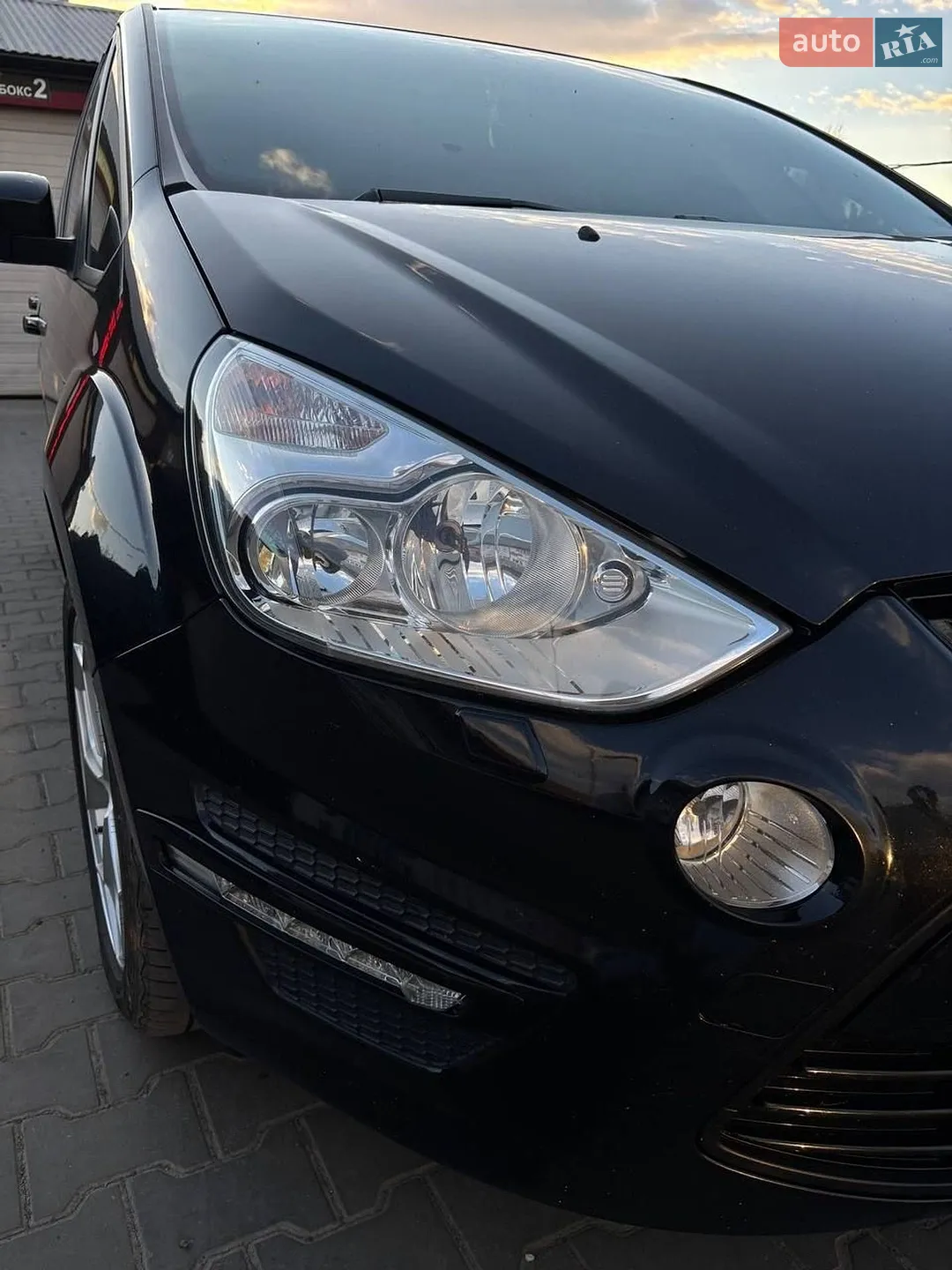 2011 Ford S-MAX - мініатюра 24