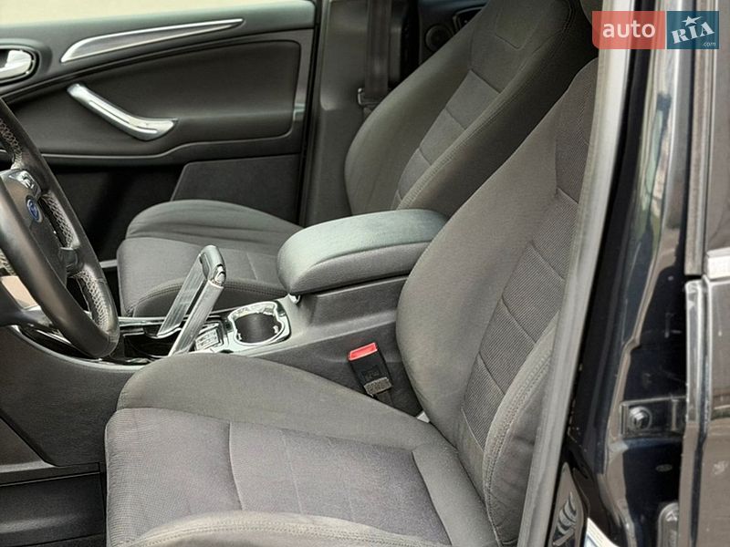 Минивэн Ford S-Max 2012 в Ровно