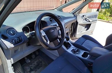 Минивэн Ford S-Max 2008 в Черноморске