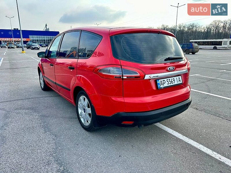 Минивэн Ford S-Max 2012 в Запорожье