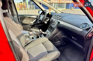 Минивэн Ford S-Max 2012 в Запорожье