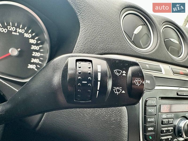 Минивэн Ford S-Max 2012 в Запорожье